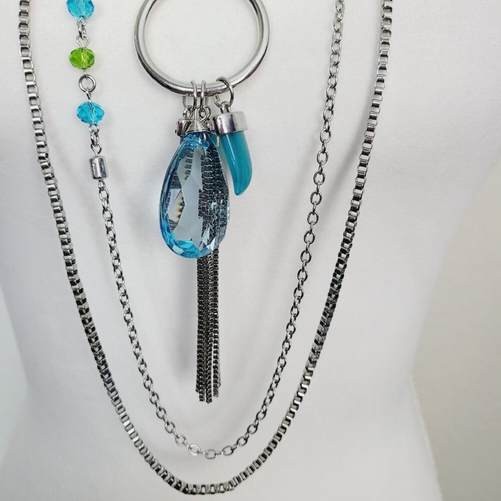 Silver Tone Triple Strand Charm Necklace 24"-39" Blue Green Beads - Picture 2 of 6